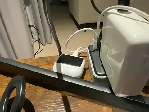 iamyunaskyxh online show from January 12, 2026, 4:45 pm