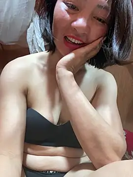 Some-03 online show from April 18, 2026, 1:15 pm