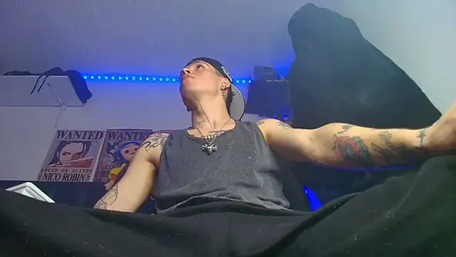 Snapshot of Anhony_Muscle chatting on July 23, 2026, 6:28 pm Anhony Muscle online show from July 23, 2026, 6:28 pm