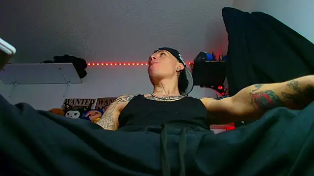 Snapshot of Anhony_Muscle chatting on July 30, 2026, 2:16 pm Anhony Muscle online show from July 30, 2026, 2:16 pm
