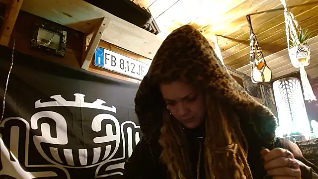 spiralhokkaido23 online show from March 25, 2026, 4:46 pm