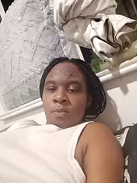 Snapshot of princess-boobz chatting on February 17, 2026, 6:03 pm princess-boobz online show from February 17, 2026, 6:03 pm