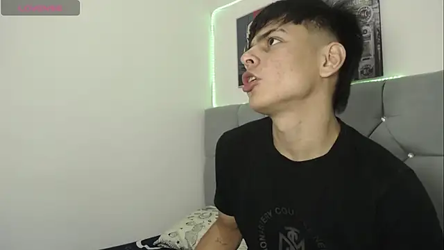 Loganjhonson19 online show from January 12, 2026, 3:01 am