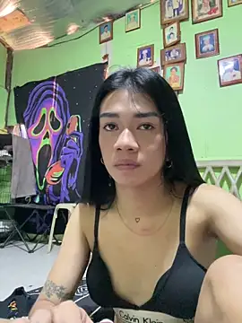 EnviousMaddie online show from April 24, 2026, 8:06 am