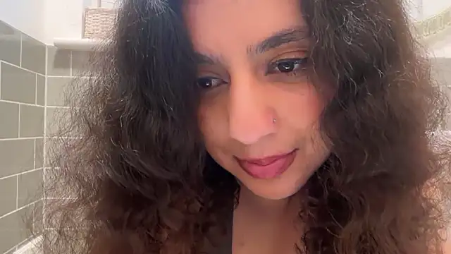 Snapshot of fayfay21@xh chatting on February 13, 2026, 4:58 pm fayfay21xh online show from February 13, 2026, 4:58 pm