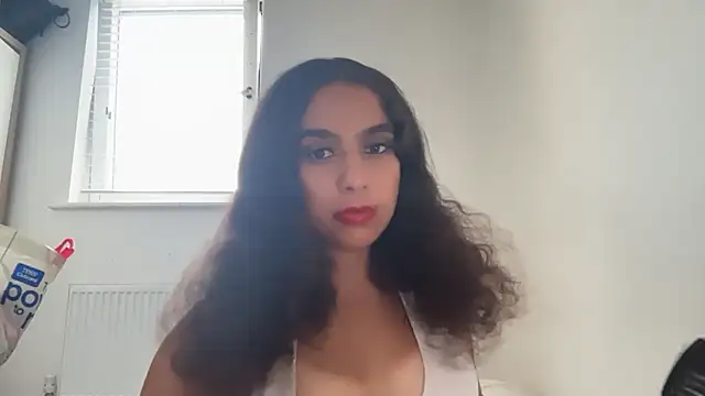 Snapshot of fayfay21@xh chatting on June 11, 2026, 2:26 pm fayfay21xh online show from June 11, 2026, 2:26 pm