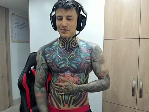 Chrissblack online show from March 25, 2026, 3:56 am