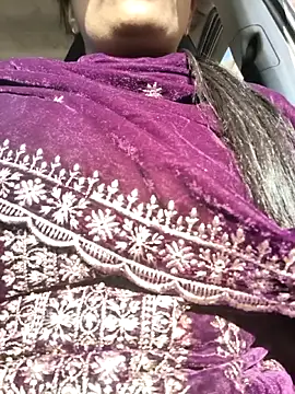 catstar143 online show from February 12, 2026, 5:35 am