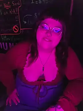 LunaLuxxx666 online show from January 9, 2026, 7:55 am