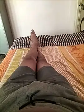 sexy shub online show from February 2, 2026, 6:01 am