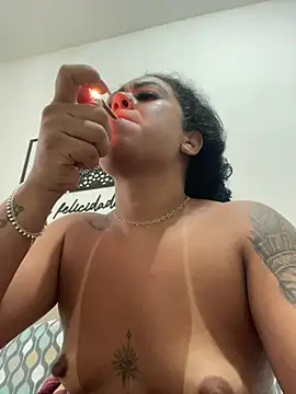 Cachinhossfd online show from February 3, 2026, 9:58 am