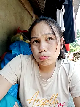vanvan005 online show from May 16, 2026, 12:29 am