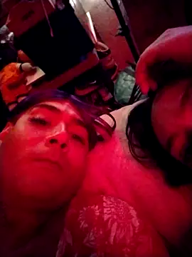 carlatransyjessi online show from February 6, 2026, 1:47 pm