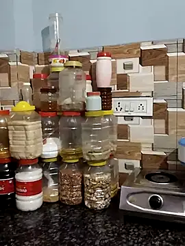 Sexy pari01 online show from April 5, 2026, 9:50 am