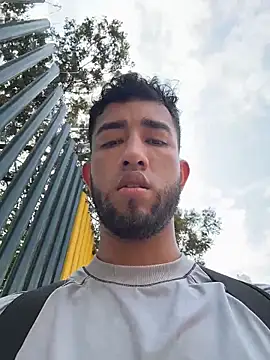 liam bronw online show from February 15, 2026, 6:59 pm