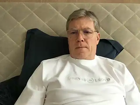 Snapshot of abibull chatting on March 2, 2026, 12:01 pm abibull online show from March 2, 2026, 12:01 pm