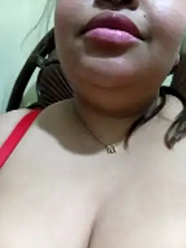 shahd0019 online show from March 15, 2026, 12:38 am