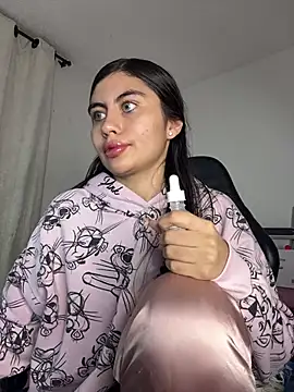 Stormi th online show from March 13, 2026, 2:29 am