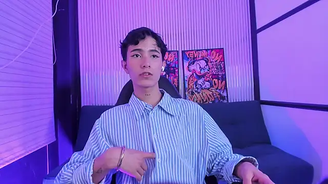 Snapshot of AidenDaniels chatting on January 6, 2026, 6:33 pm AidenDaniels online show from January 6, 2026, 6:33 pm