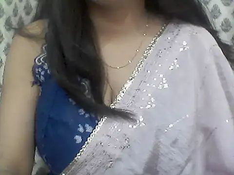  Daisy online show from April 8, 2026, 6:30 pm