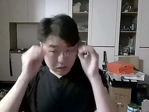 Snapshot of W0Ijn chatting on April 24, 2026, 2:58 am W0Ijn online show from April 24, 2026, 2:58 am