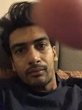 Snapshot of brown_leather chatting on March 28, 2026, 9:03 pm brown leather online show from March 28, 2026, 9:03 pm