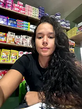 Snapshot of lannabellx chatting on January 11, 2026, 11:10 pm lannabellx online show from January 11, 2026, 11:10 pm