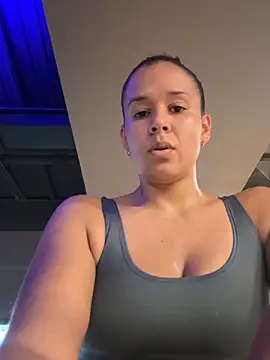 lannabellx online show from February 24, 2026, 4:27 pm