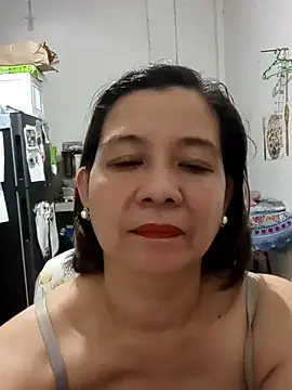Snapshot of Olivia_74 chatting on February 17, 2026, 3:08 pm Olivia 74 online show from February 17, 2026, 3:08 pm