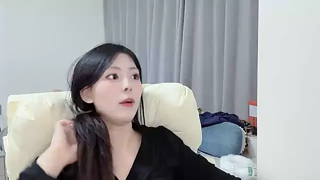 -bingbing online show from February 9, 2026, 7:51 pm