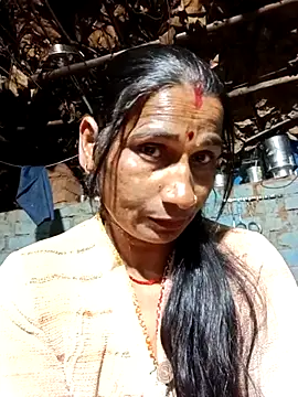 Hot bhi38 online show from April 10, 2026, 9:08 pm