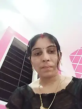 Hot ree85 online show from May 19, 2026, 9:15 am