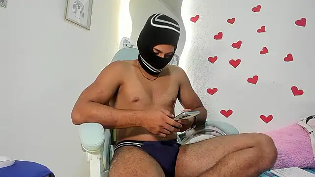 Leoonidas 38 online show from March 12, 2026, 12:28 am