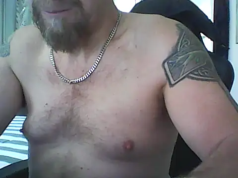 Snapshot of loudandproud chatting on February 4, 2026, 10:58 pm loudandproud online show from February 4, 2026, 10:58 pm