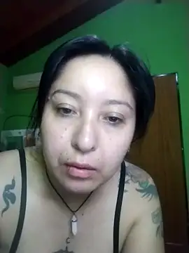 Johanna100718 online show from January 7, 2026, 5:59 pm