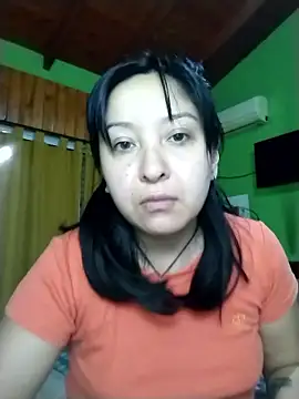 Johanna100718 online show from January 8, 2026, 11:51 pm