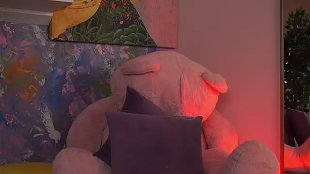 Ava Solis online show from March 26, 2026, 8:25 pm