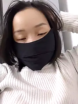 Snapshot of __BingBing__ chatting on January 13, 2026, 11:04 am BingBing online show from January 13, 2026, 11:04 am