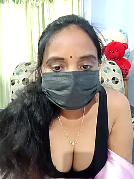 Tinarosy13 online show from February 12, 2026, 6:19 am