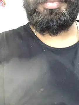 Snapshot of veer_0129 chatting on January 15, 2026, 1:05 pm veer 0129 online show from January 15, 2026, 1:05 pm