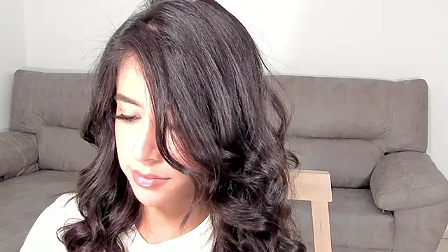 Sussan Monroe online show from January 10, 2026, 10:39 am