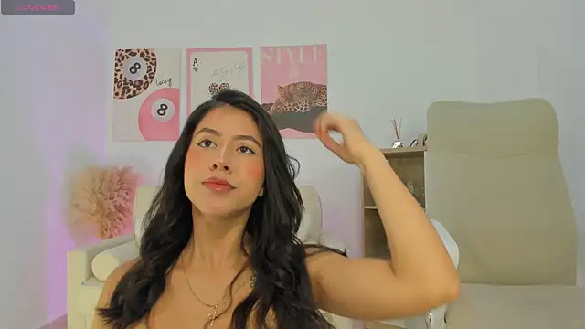 Sussan Monroe online show from April 18, 2026, 9:24 am