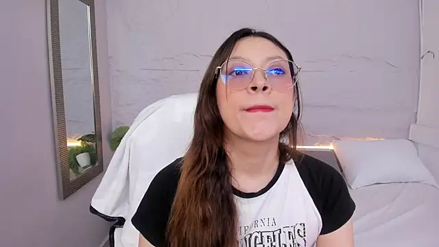 Snapshot of lanna_18_ chatting on April 30, 2026, 11:27 am lanna 18 online show from April 30, 2026, 11:27 am