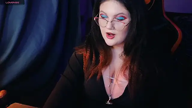 Snapshot of PixelMiss chatting on July 28, 2026, 9:58 pm PixelMiss online show from July 28, 2026, 9:58 pm