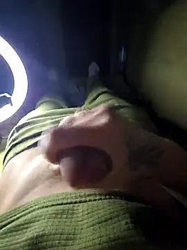 Snapshot of TvoY_bOy1 chatting on January 12, 2026, 11:32 pm TvoY bOy1 online show from January 12, 2026, 11:32 pm