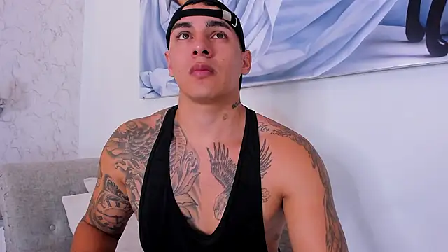 MassimoCo  online show from February 5, 2026, 9:47 am