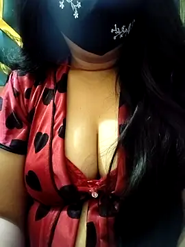 couple fun  online show from February 25, 2026, 11:47 pm