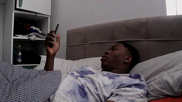 Bigchocco online show from March 28, 2026, 10:15 am