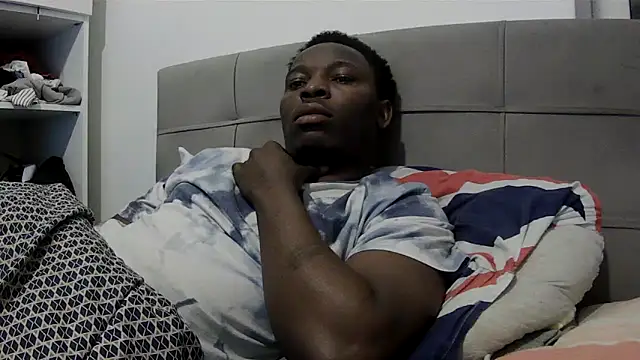 Bigchocco online show from April 12, 2026, 10:15 pm