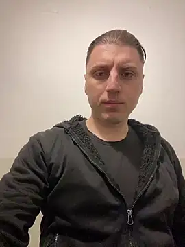 Snapshot of allee2206 chatting on February 28, 2026, 5:52 am allee2206 online show from February 28, 2026, 5:52 am